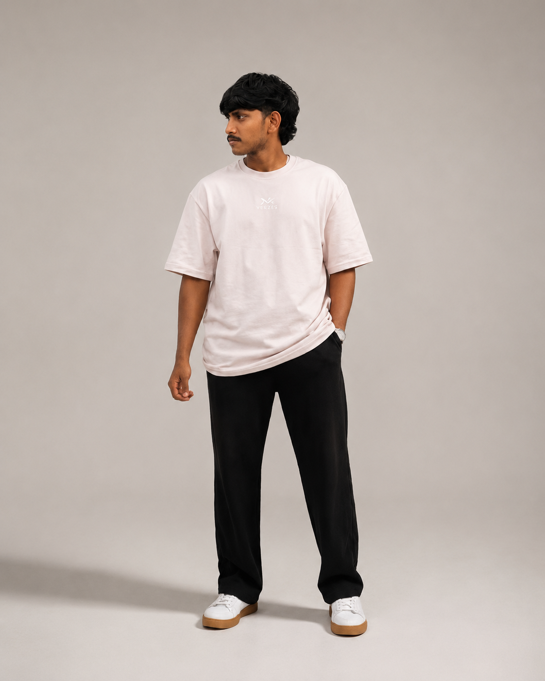 VERZES model wearing the oversized heavyweight t-shirt, studio shot